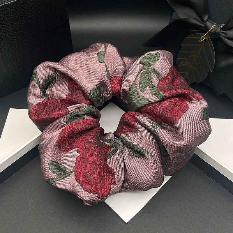 Street Fashion In Paris - Paris Rose Vintage French Style Flower